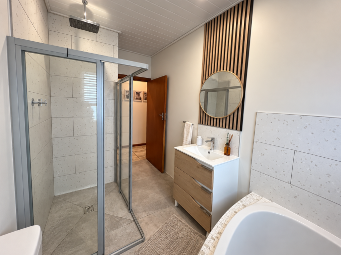 5 Bedroom Property for Sale in Stilbaai Wes Western Cape